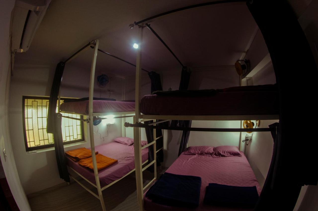 Bonds Hostel Candolim Eksteriør bilde